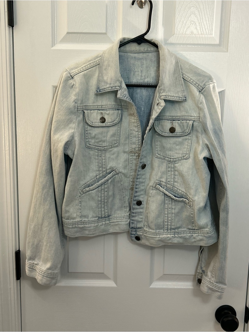 Gap 1969 Light Wash Denim Trucker Jacket Women’s XL Cropped Jean Jacket
